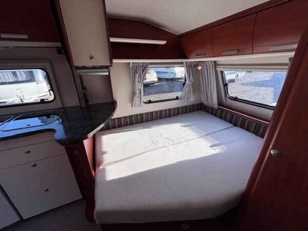 Chateau Calista 450 bj.2010 met MOVER, VOORTENT en LUIFEL - Afbeelding 19