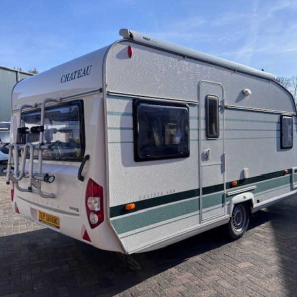 Chateau Calista 450 bj.2010 met MOVER, VOORTENT en LUIFEL