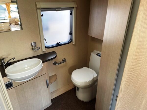Sprite Europa 460, bj.2011, mover, cassetteluifel, voortent, douche - Afbeelding 17