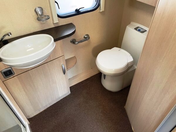 Sprite Europa 460, bj.2011, mover, cassetteluifel, voortent, douche - Afbeelding 15