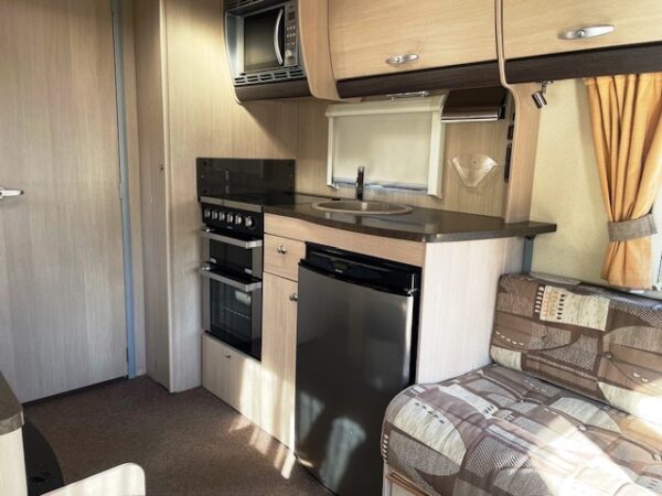 Sprite Europa 460, bj.2011, mover, cassetteluifel, voortent, douche - Afbeelding 23