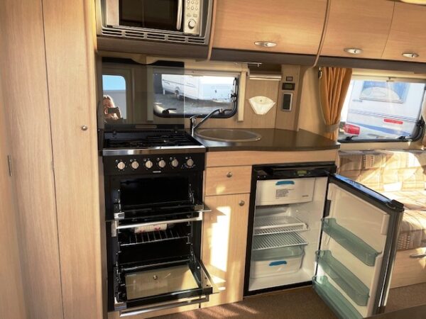 Sprite Europa 460, bj.2011, mover, cassetteluifel, voortent, douche - Afbeelding 11