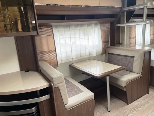 Hobby Prestige 650 UMFE bj.2016 met voortent!!! - Afbeelding 8