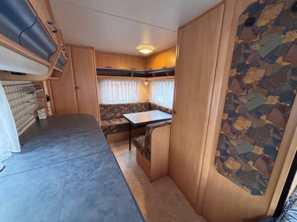 Hobby De Luxe 440 bj.1997 met VOORTENT - Afbeelding 17