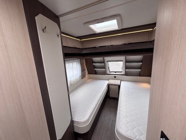 Hobby Prestige 495 UL bj.2016, 2 APARTE BEDDEN en ZAKLUIFEL! - Afbeelding 9