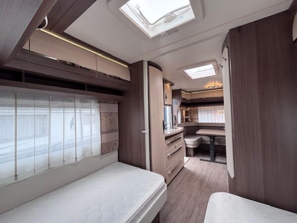 Hobby Prestige 495 UL bj.2016, 2 APARTE BEDDEN en ZAKLUIFEL! - Afbeelding 16