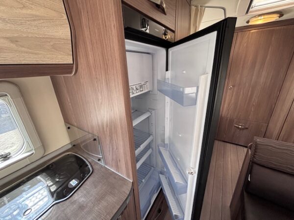 Tabbert Rossini 620 DM bj.2018 met STAPELBED en VOORTENT!!! - Afbeelding 13