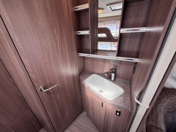 Tabbert Rossini 620 DM bj.2018 met STAPELBED en VOORTENT!!! - Afbeelding 16