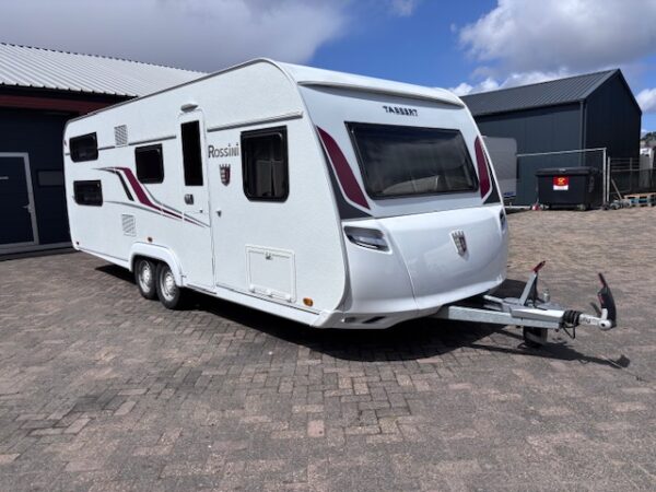 Tabbert Rossini 620 DM bj.2018 met STAPELBED en VOORTENT!!!