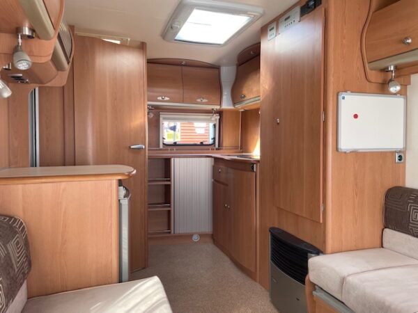 Avento Gran Turismo 430 TCB bj.2010 met mover en zakluifel - Afbeelding 20