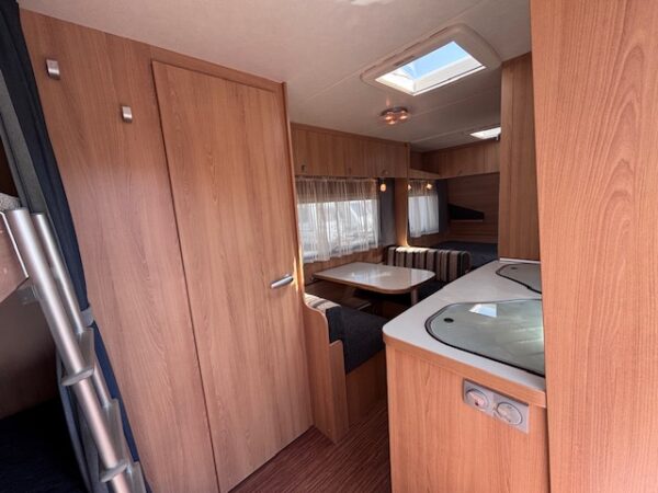 TEC bj.2012 met STAPELBED en CASSETTELUIFEL!!! - Afbeelding 5