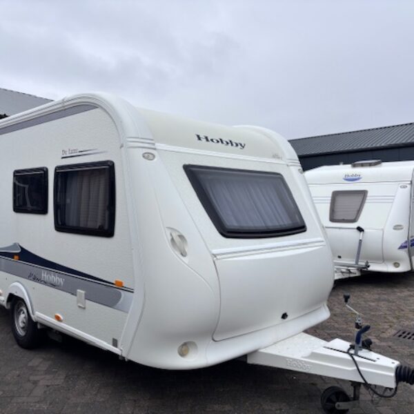 Hobby De Luxe 420 KB bj.2011 met MOVER en STAPELBED!!!