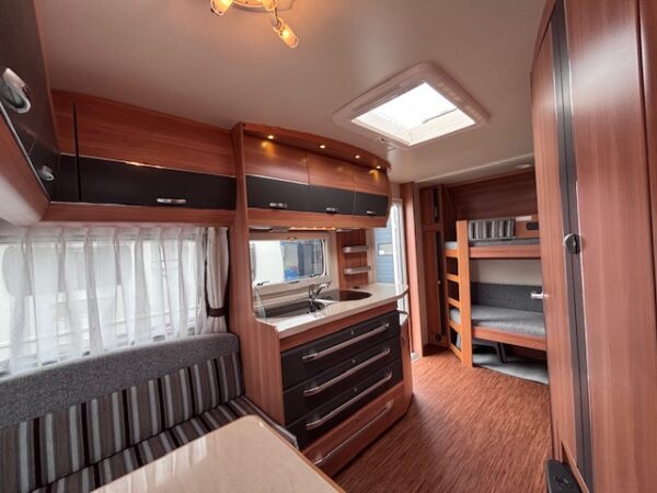 Hobby De Luxe 420 KB bj.2011 met MOVER en STAPELBED!!! - Afbeelding 15