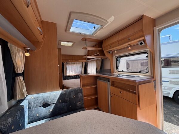 Beyerland Vitesse 440 LB bj.2004, VOORTENT en LUIFEL!!! - Afbeelding 9
