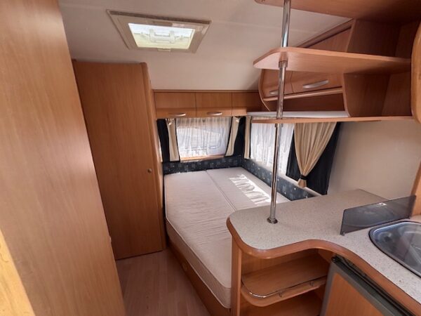 Beyerland Vitesse 440 LB bj.2004, VOORTENT en LUIFEL!!! - Afbeelding 14