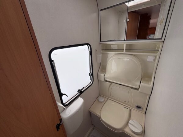 Chateau Cantara 490 bj.2000, MOVER en VOORTENT!!! - Afbeelding 15