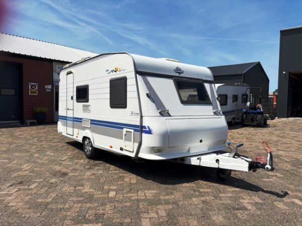 Hobby De Luxe 440SFE, bj.2000 met fransbed en voortent