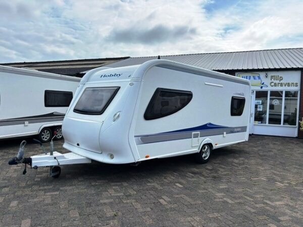 Hobby La Vita 495 UL bj.2010, mover, airco, voortent - Afbeelding 3