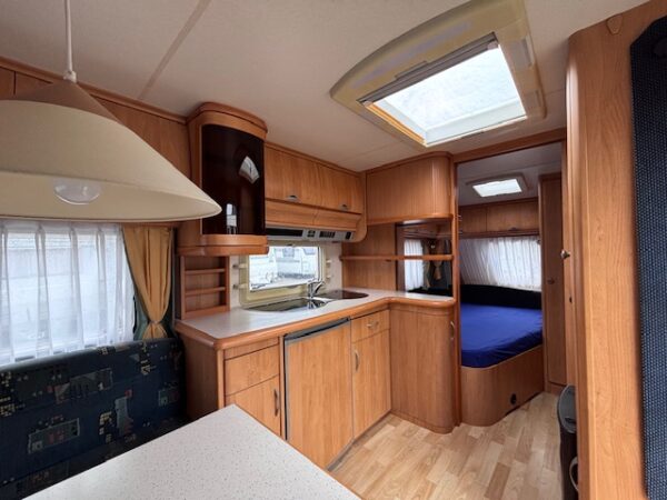 Hobby Excellent Easy 460 bj.2003 met VOORTENT en LUFEL!!! - Afbeelding 8