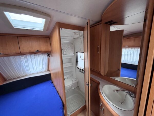 Hobby Excellent Easy 460 bj.2003 met VOORTENT en LUFEL!!! - Afbeelding 14