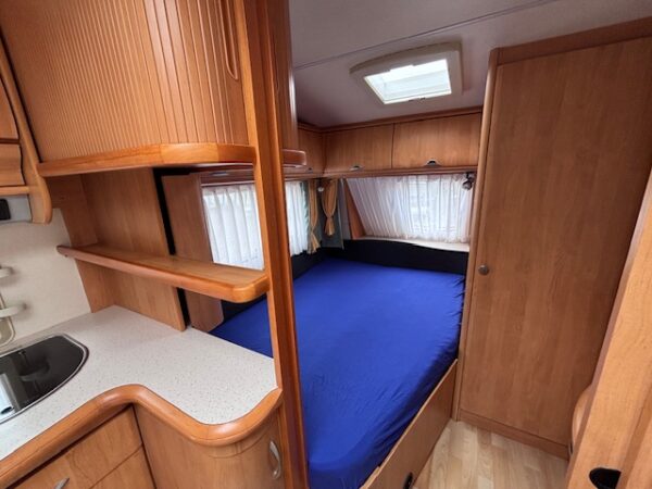 Hobby Excellent Easy 460 bj.2003 met VOORTENT en LUFEL!!! - Afbeelding 17