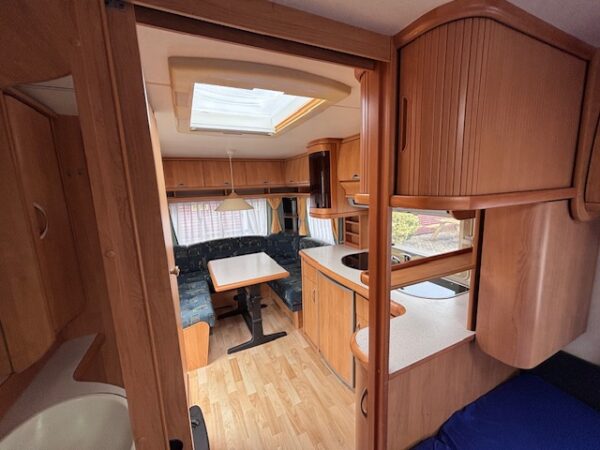 Hobby Excellent Easy 460 bj.2003 met VOORTENT en LUFEL!!! - Afbeelding 19