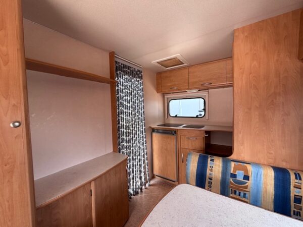 Sterckeman Starlett 420 CP bj.2006 met VOORTENT - Afbeelding 7