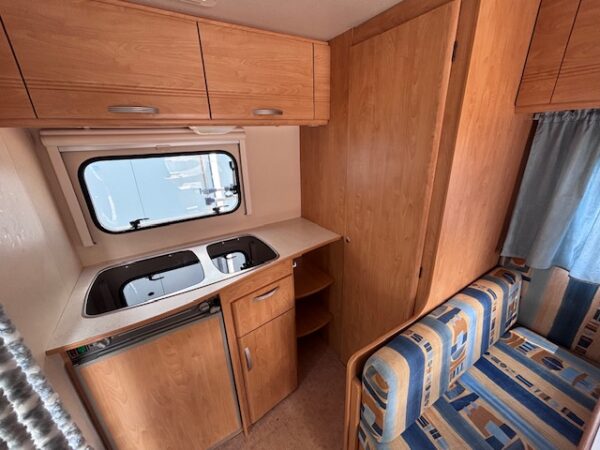 Sterckeman Starlett 420 CP bj.2006 met VOORTENT - Afbeelding 9