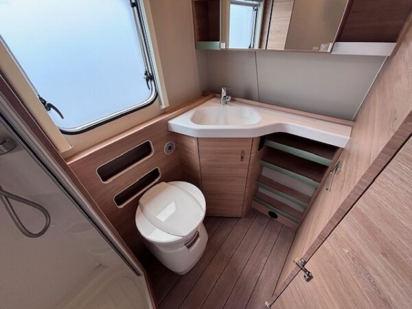 Knaus Sudwind 60 Years bj.2022, 6 PERSOONS, BOMVOL!!! - Afbeelding 19