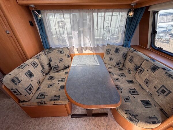 Adria Unica B 462 DP bj.2002 met VOORTENT en DOUCHE!!! - Afbeelding 7
