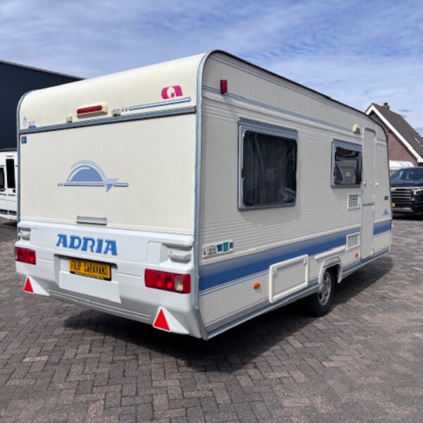Adria Unica B 462 DP bj.2002 met VOORTENT en DOUCHE!!!
