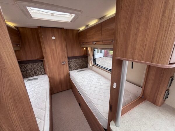 Swift Challenger 565 SR bj.2013 met MOVER en 2 APARTE BEDDEN - Afbeelding 26