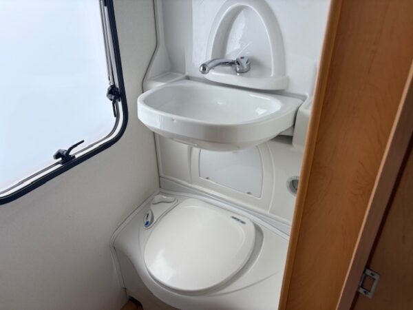 Delta Summerliner 5000 BKV, bj.2007, airco, mover, voortent - Afbeelding 21