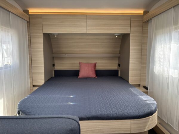 Adria Altea 542, BJ.2021, Queensbed en voortent! TOPSTAAT!!! - Afbeelding 25