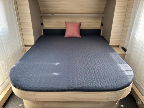 Adria Altea 542, BJ.2021, Queensbed en voortent! TOPSTAAT!!! - Afbeelding 21