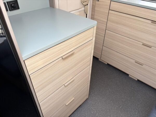Adria Altea 542, BJ.2021, Queensbed en voortent! TOPSTAAT!!! - Afbeelding 32