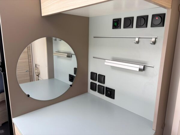 Adria Altea 542, BJ.2021, Queensbed en voortent! TOPSTAAT!!! - Afbeelding 37