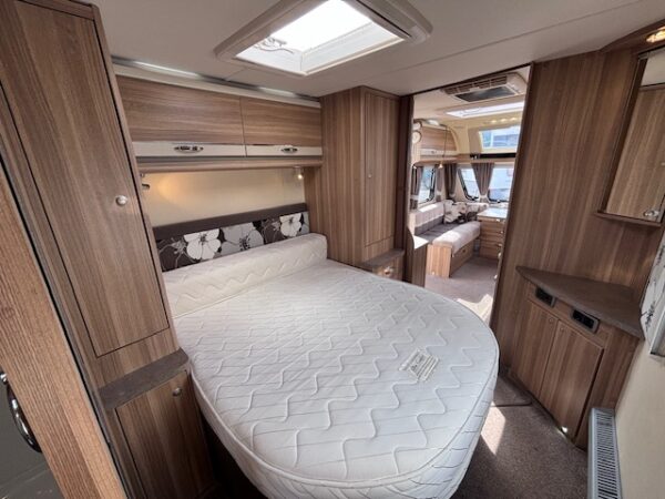 Sterling Eccles bj.2014, QUEENSBED, MOVER en ZAKLUIFEL!!! - Afbeelding 19