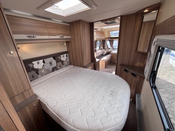 Sterling Eccles bj.2014, QUEENSBED, MOVER en ZAKLUIFEL!!! - Afbeelding 20