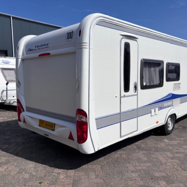 Hobby Excellent 540 KMFE bj.2009 met VOORTENT en  STAPELBED, 6 PERSOONS!
