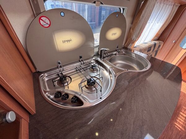 Hobby Excellent 540 KMFE bj.2009 met VOORTENT en  STAPELBED, 6 PERSOONS! - Afbeelding 13