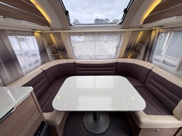 Adria Adora 593 UP bj.2015 QUEENSBED, MOVER en VOORTENT!!! - Afbeelding 7