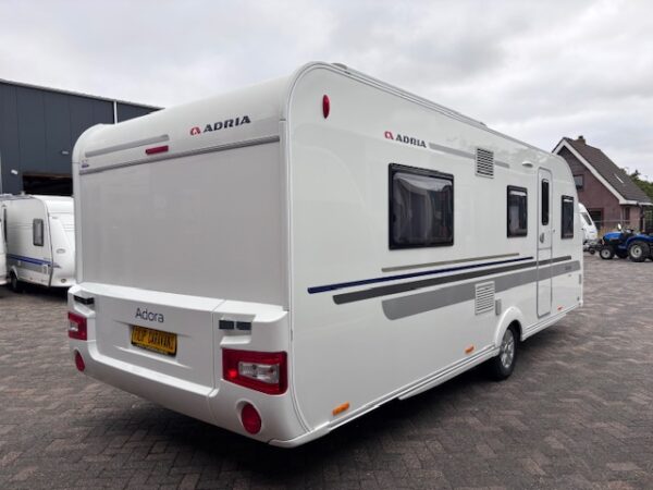 Adria Adora 593 UP bj.2015 QUEENSBED, MOVER en VOORTENT!!! - Afbeelding 2