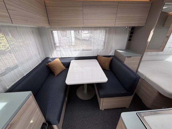 Adria Altea 432 PX bj.2021 met VOORTENT ISABELLA!!! - Afbeelding 6