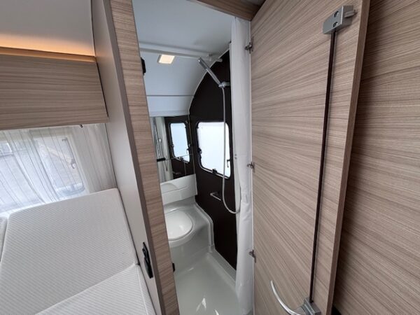 Adria Altea 432 PX bj.2021 met VOORTENT ISABELLA!!! - Afbeelding 15