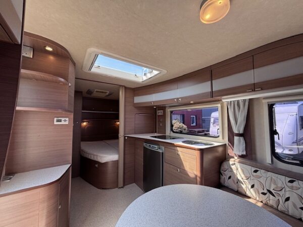 Adria Adiva 512 UP bj.2008, AIRCO, MOVER en PANORAMALUIFEL!!! - Afbeelding 9