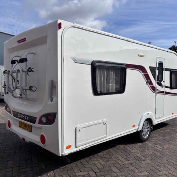 Sprite Cruzer 480 SR bj.2014 MOVER en ZAKLUIFEL!!!