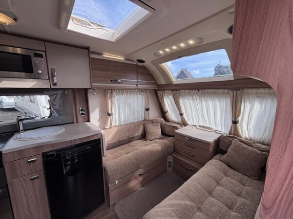 Sprite Cruzer 480 SR bj.2014 MOVER en ZAKLUIFEL!!! - Afbeelding 5