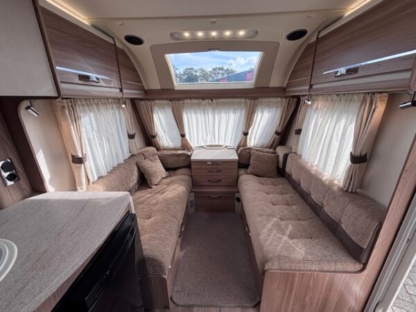 Sprite Cruzer 480 SR bj.2014 MOVER en ZAKLUIFEL!!! - Afbeelding 8