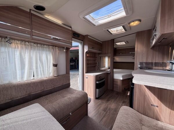 Sprite Cruzer 480 SR bj.2014 MOVER en ZAKLUIFEL!!! - Afbeelding 11